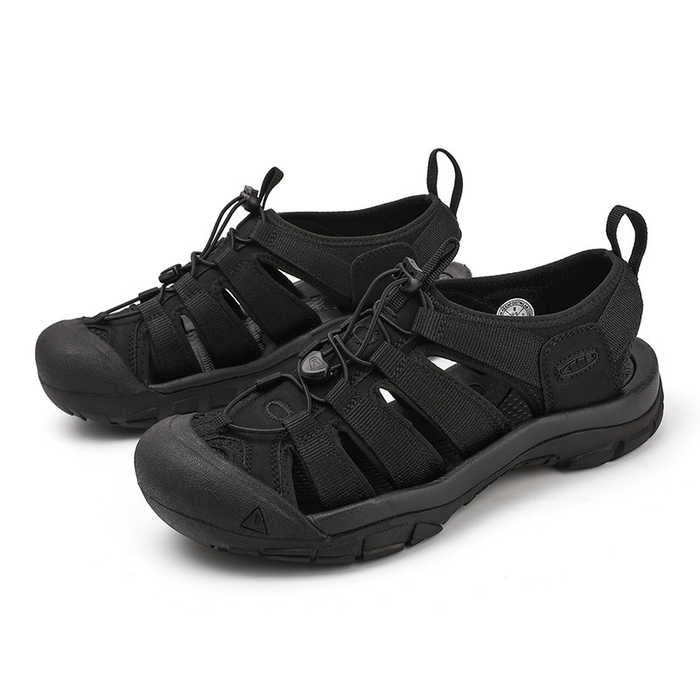 Women's Closed-Toe Sport Sandals with Bungee Lacing